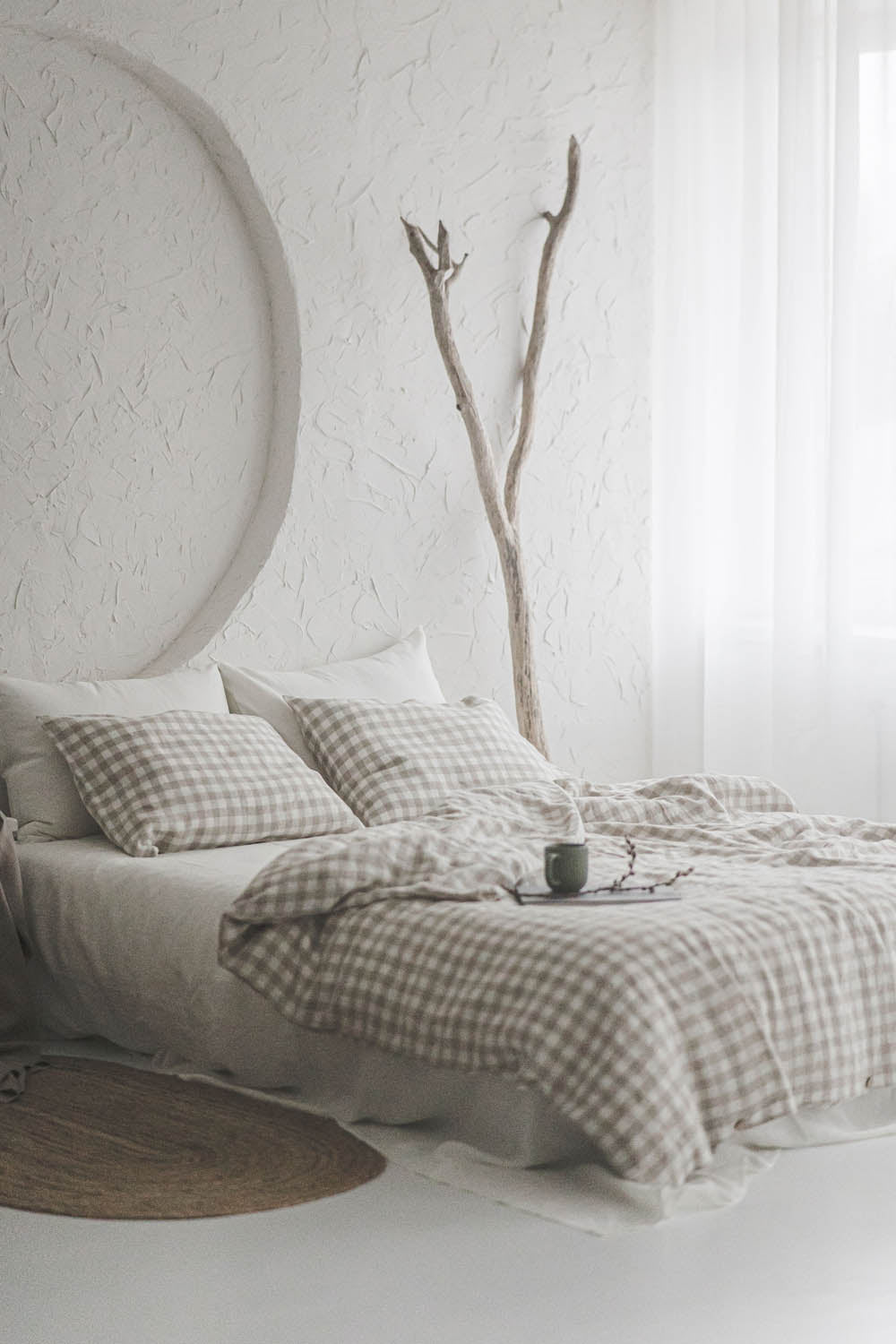 Karierter Leinenbettbezug mit Knöpfen