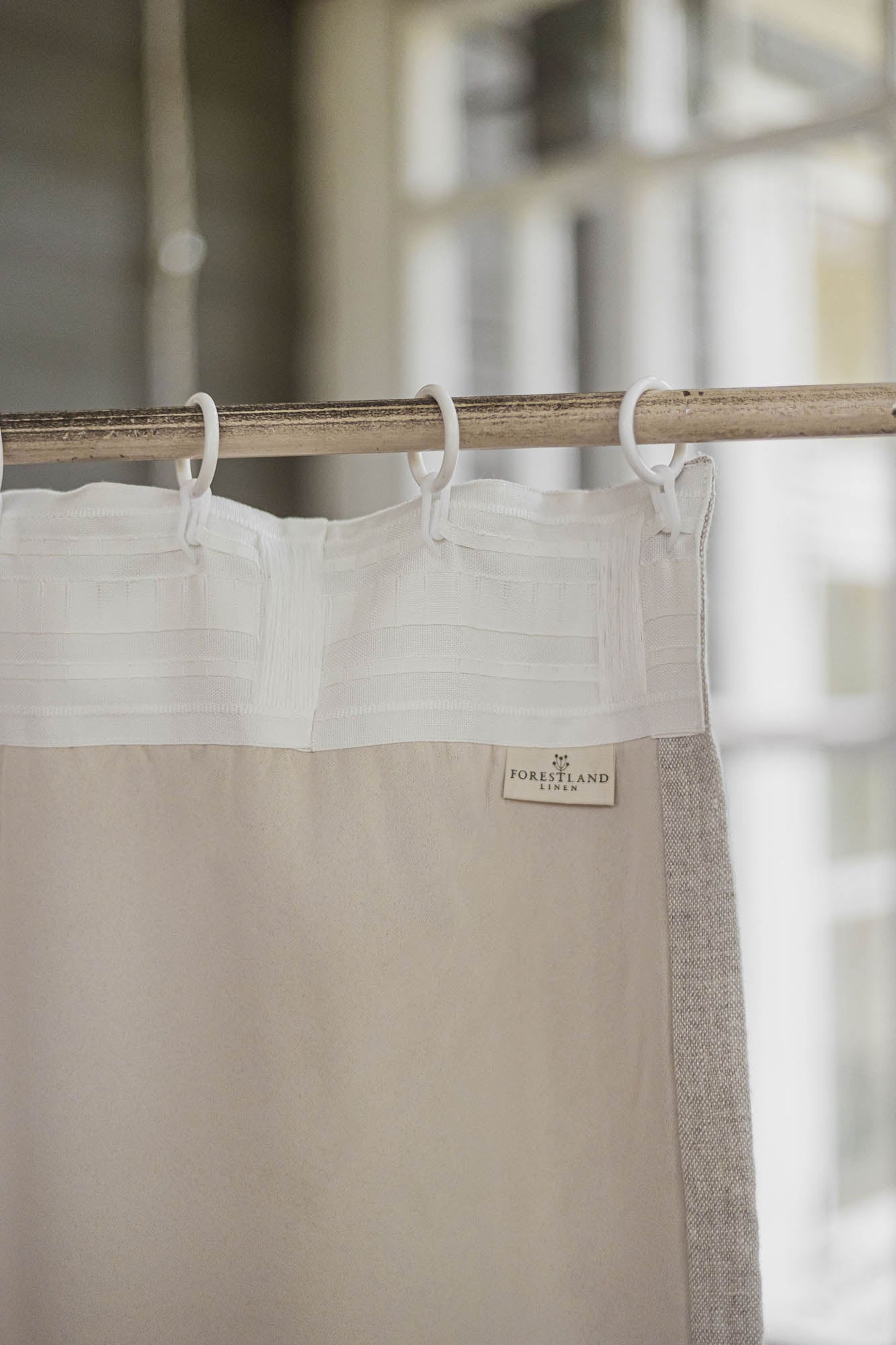 Mitternachtsblauer Verdunkelungsvorhang aus Leinen mit multifunktionalem Kräuselband