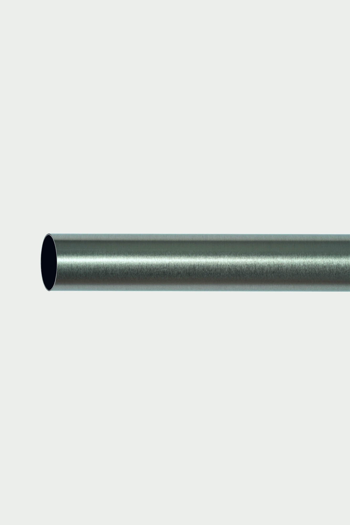 Gardinenstange aus Stahl in poliertem Nickel
