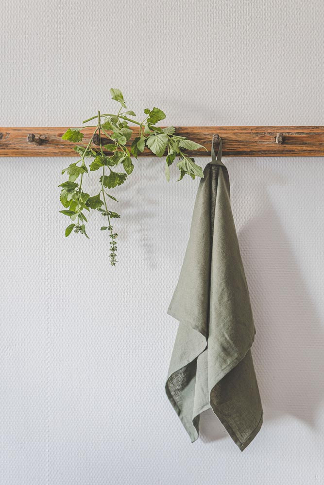 Graugrüne Geschirrtücher aus Leinen - 2er-Set