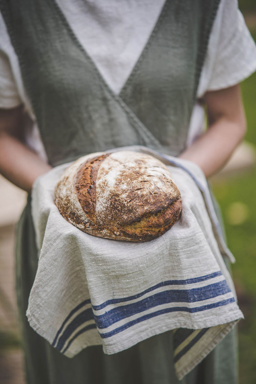 Leinenhandtücher mit blauen Streifen - 2er-Set