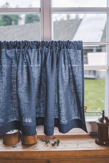 Kornblumenblauer Café-Vorhang aus Leinen