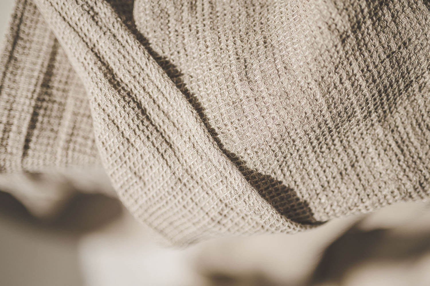 Leichte Überwurfdecke aus Waffelleinen