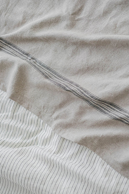 Rustikale Leinendecke