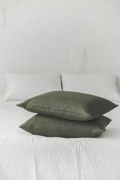 Waldgrüner Kissenbezug aus schwerem Leinen