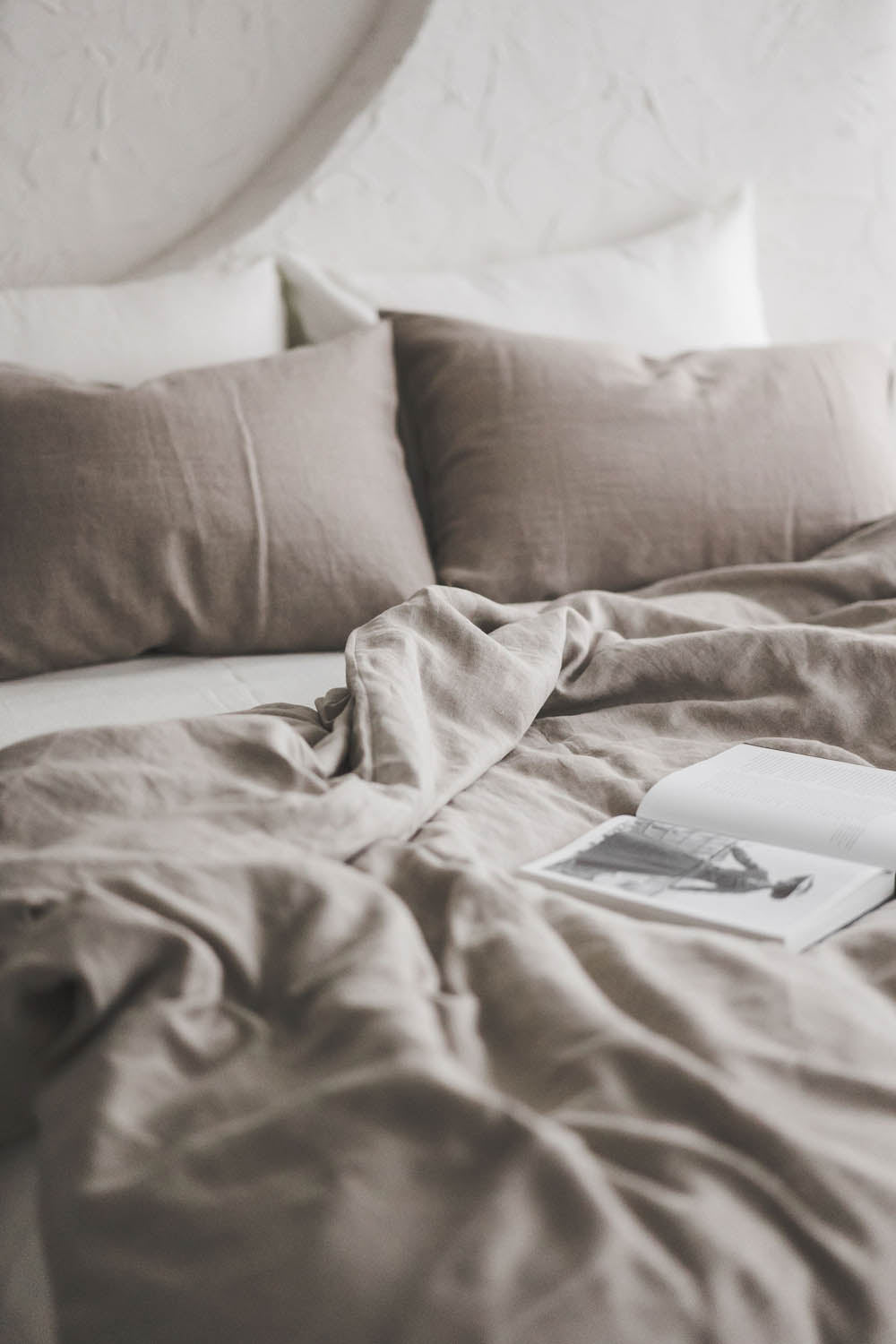 Bettbezug aus natürlichem Leinen mit Knöpfen