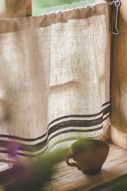 Café-Vorhang aus Leinen im französischen Stil mit schwarzen Streifen