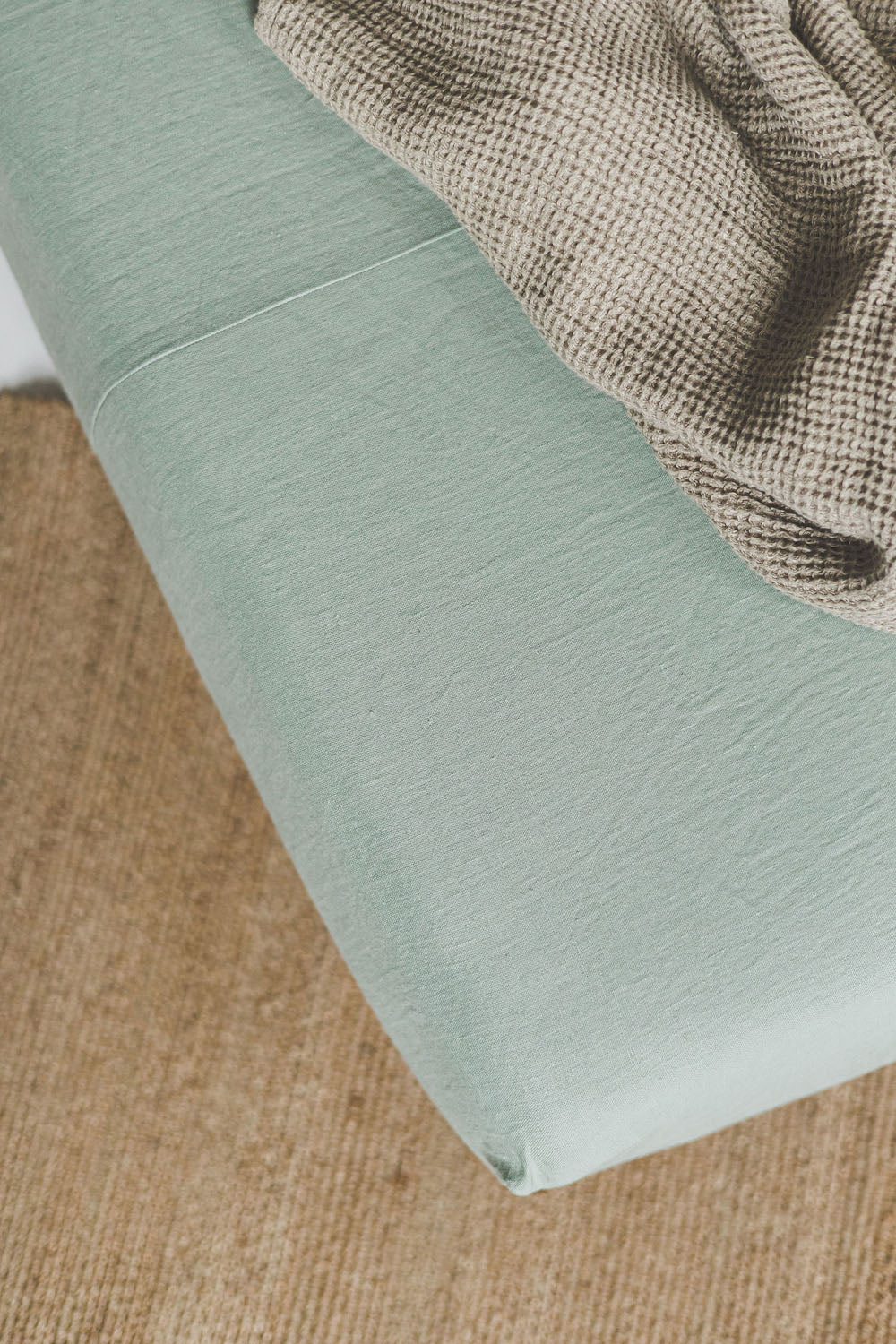 Frosty grünes Leinen-Spannbettlaken