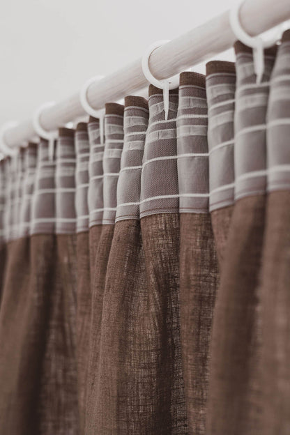 Leinenvorhang mit Bleistiftfalten in Kakao