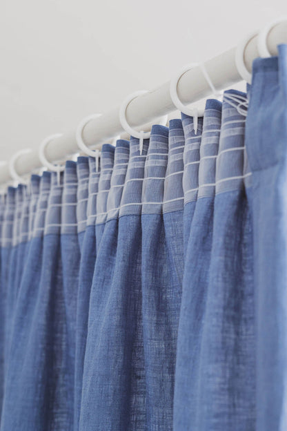 Leinenvorhang mit Bleistiftfalten in Jeansblau