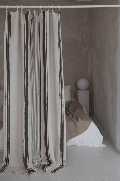 Leinen-Gardine im französischen Stil mit schwarzen Streifen und schlichtem Saum, für Clips