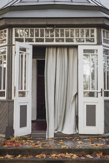 Leinenvorhang im französischen Stil mit grünen Streifen und multifunktionalem Gardinenband