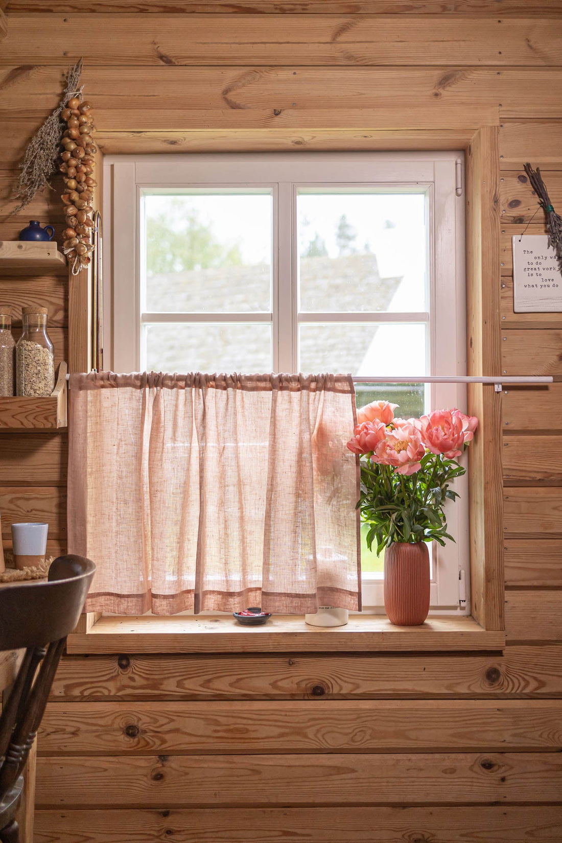 Transparenter Café-Vorhang aus Leinen in nebligem Rosa