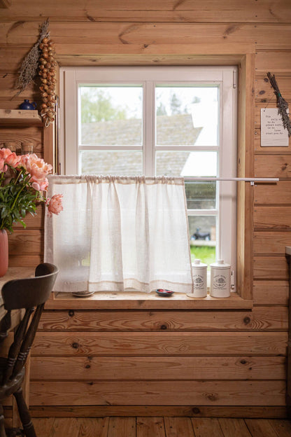 Transparenter Café-Vorhang aus Leinen in Hellcreme