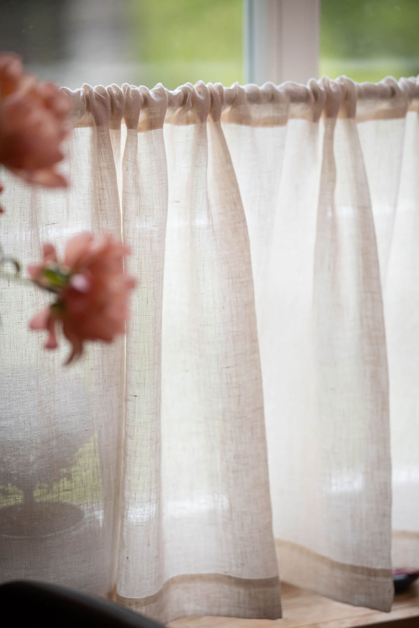 Transparenter Café-Vorhang aus Leinen in Hellcreme