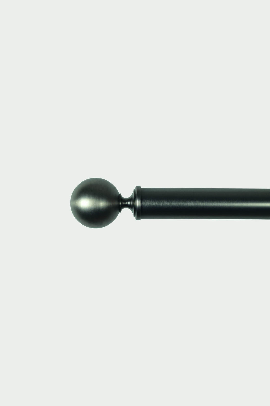 2 Kugel-Endstücke aus Stahl in Schwarznickel