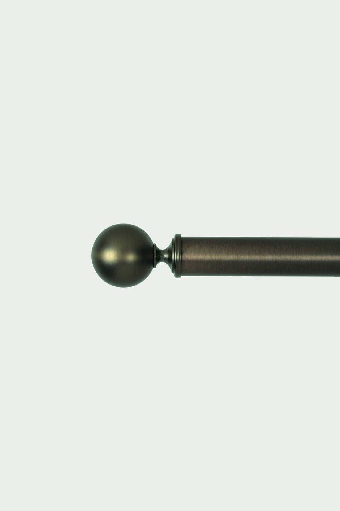 2 Kugel-Endstücke aus Stahl in gebürsteter Bronze