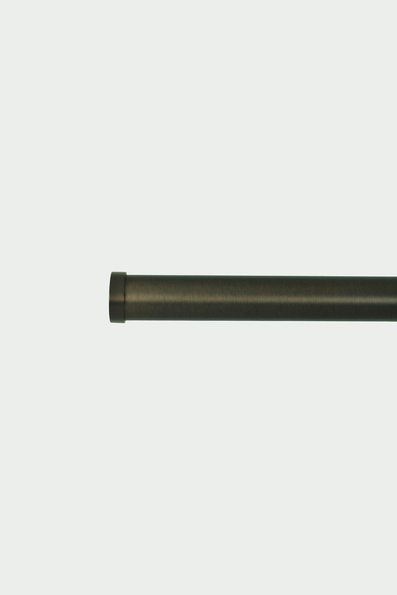 2 Endkappen aus Stahl in gebürsteter Bronze