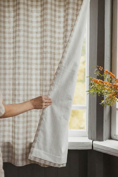 Karierter Leinen-Vorhang mit Baumwollfutter und multifunktionalem Kräuselband