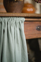 Frostgrüner Leinen-Schrankvorhang