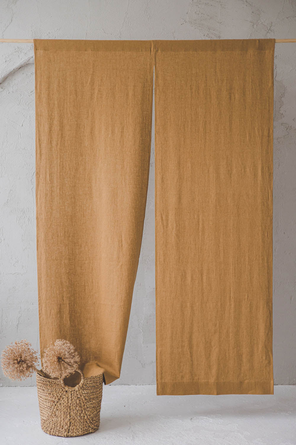 Schwerer Noren-Vorhang aus Leinen in Kamel