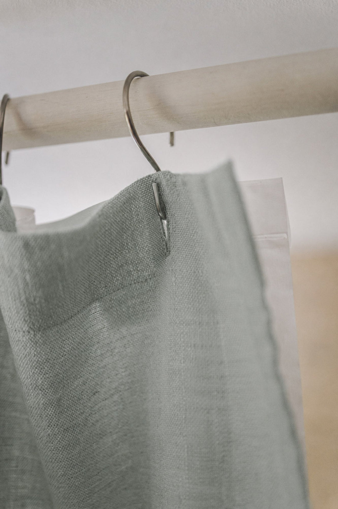 Frostgrüner Leinen-Duschvorhang