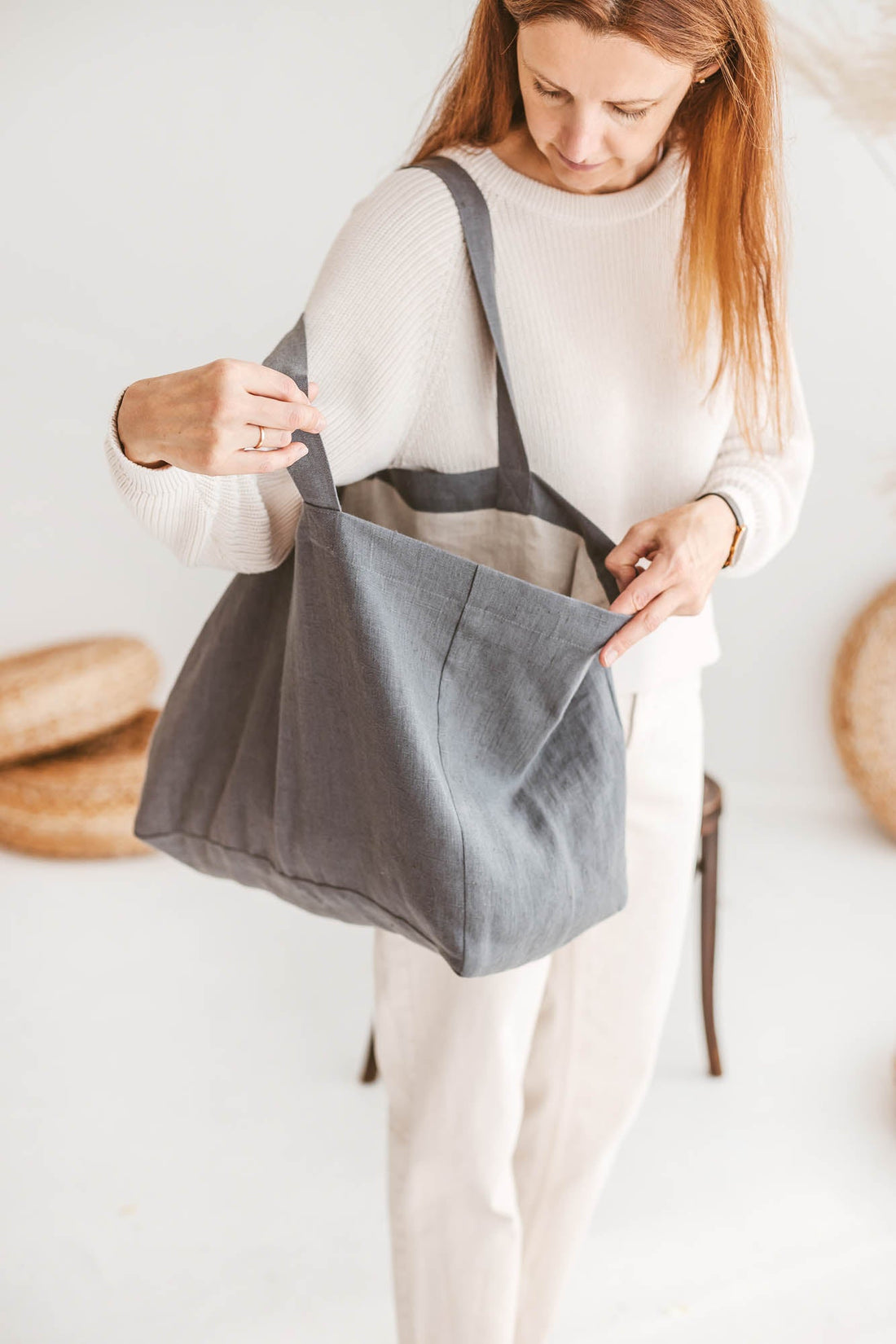 Strandtasche aus Leinen in Anthrazitgrau