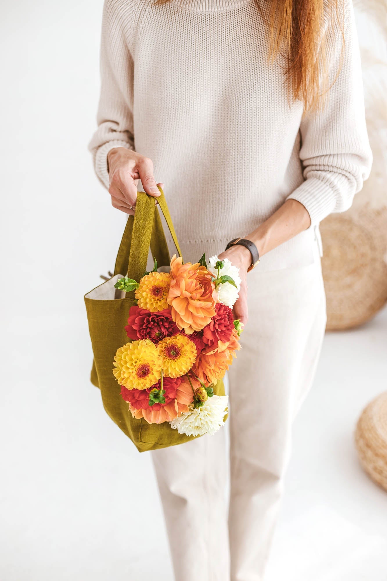 Olivgrüne Leinenhandtasche