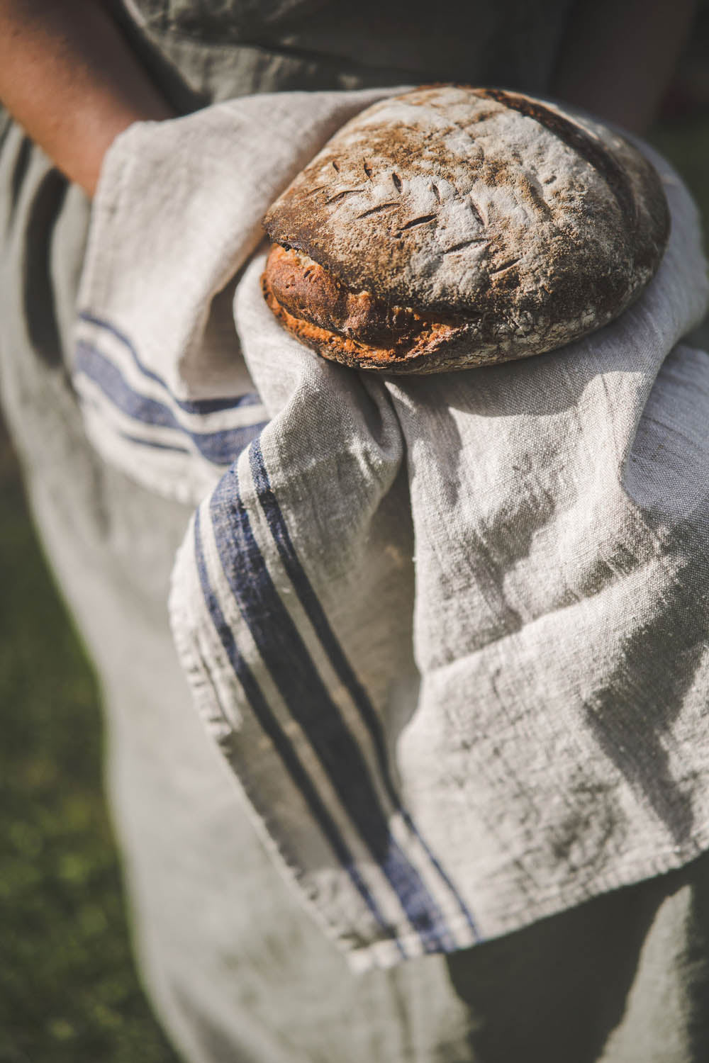 Leinenhandtücher mit blauen Streifen - 2er-Set