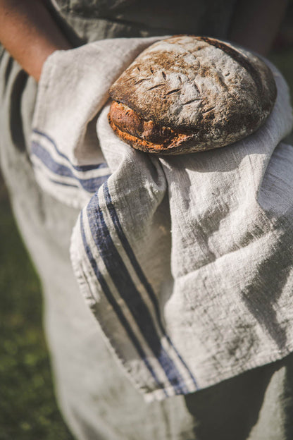 Leinenhandtücher mit blauen Streifen - 2er-Set
